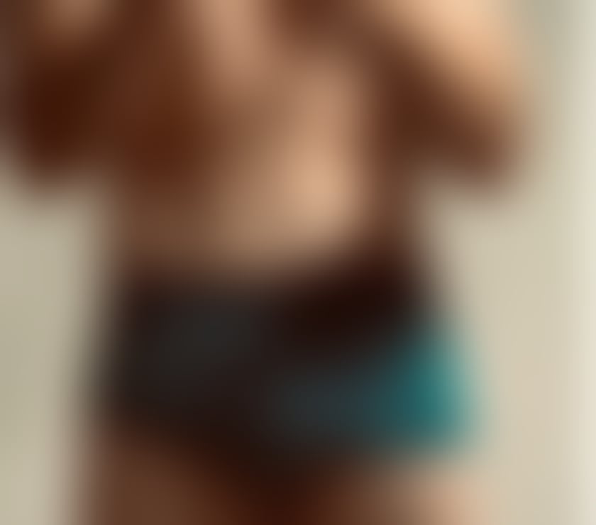  Escorts Northampton West Northamptonshire - Photos for Discreet Companion