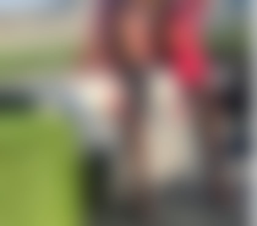 Escorts Inverclyde Port Glasgow - Inverclyde - Photos for Allure K Busty Elegant Mature Lady