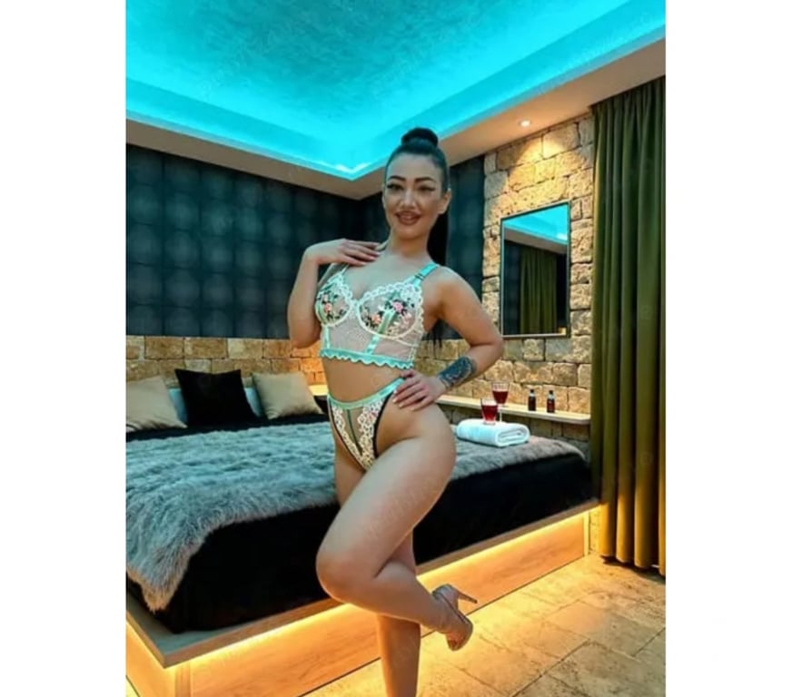 Escorts Hull The Avenues - Hull - Photos for ELA NEW GIRL IN TOWN♥️REAL 100%😘