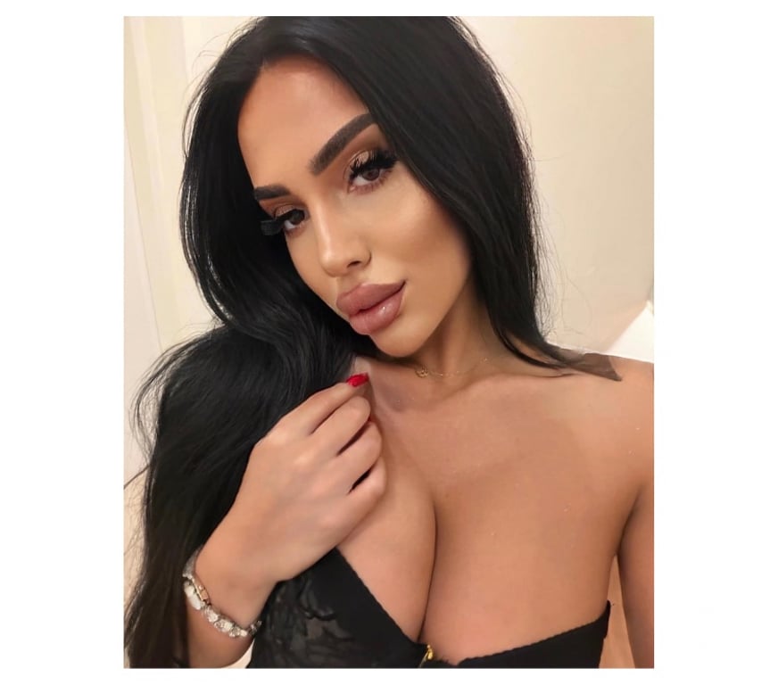 Escorts North West London Cricklewood - North West London - Photos for ⭐ New Asian Amazing Shoreditch Escort 🔥