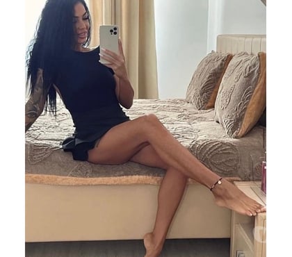  Escorts Longford West London - Photos for 🦋Stunning Brunette❣️Big Curves – Brentford Outcalls