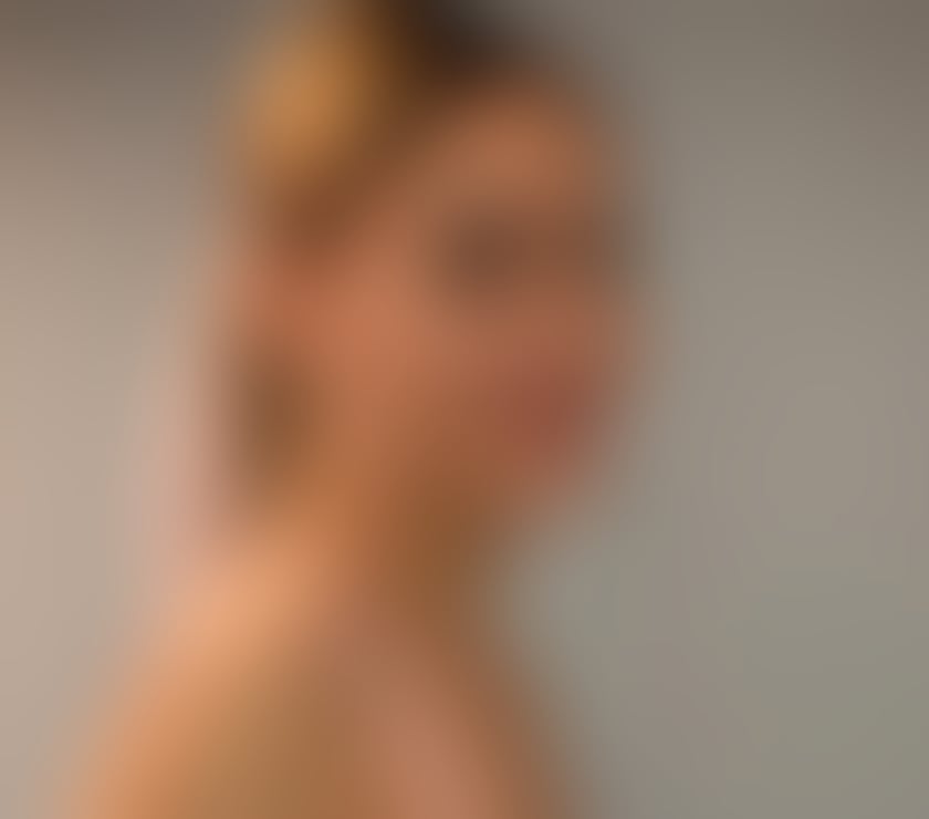 FULL SERVICE FULL PARTY GIRL CURVY BODY AMAZIMG