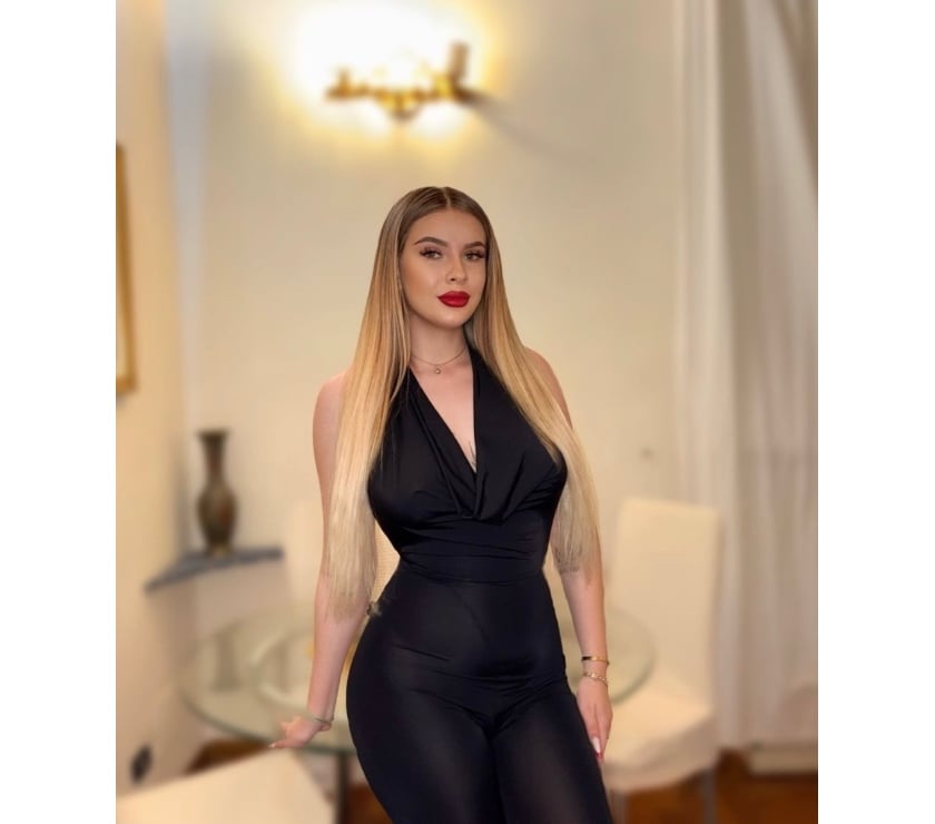 Escorts Bedfordshire Luton - Photos for 🥰Adelle🥰 : Escort og Massage.