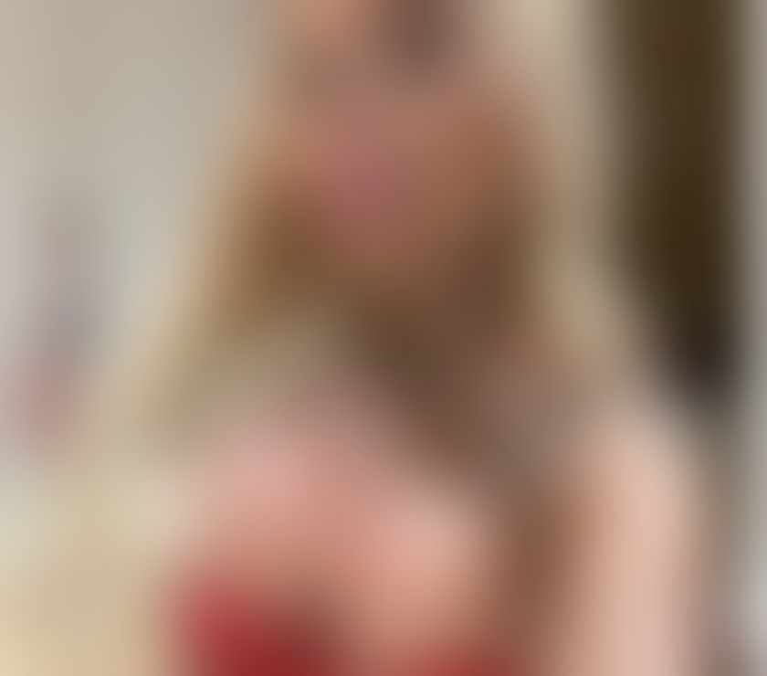 Escorts Kensington and Chelsea Central London - Photos for Tattooed Barbie - Huge Enhanced B**bs - love to serve !