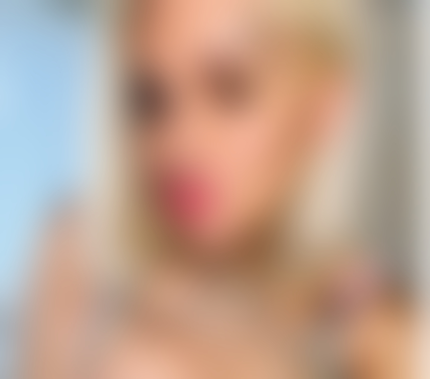 Escorts Central London Kensington and Chelsea - Photos for Tattooed Barbie - Huge Enhanced B**bs - love to serve !