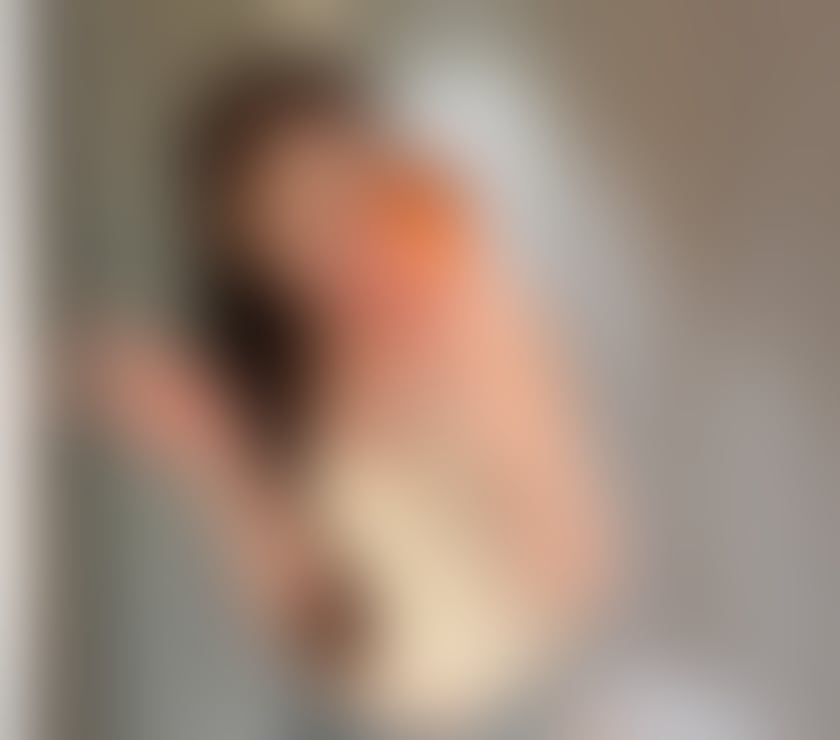 Photos for 💋 100% Oriental Beauty – New In Town💋