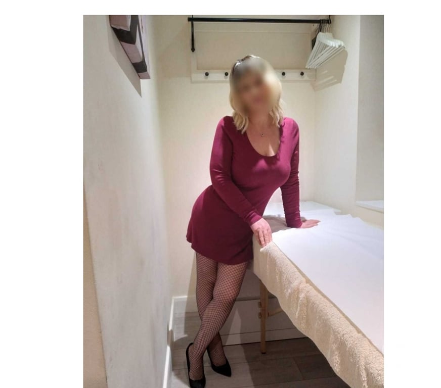 Escorts West Midlands Coventry - Photos for Secret Touch.. Hot oils massage with extras