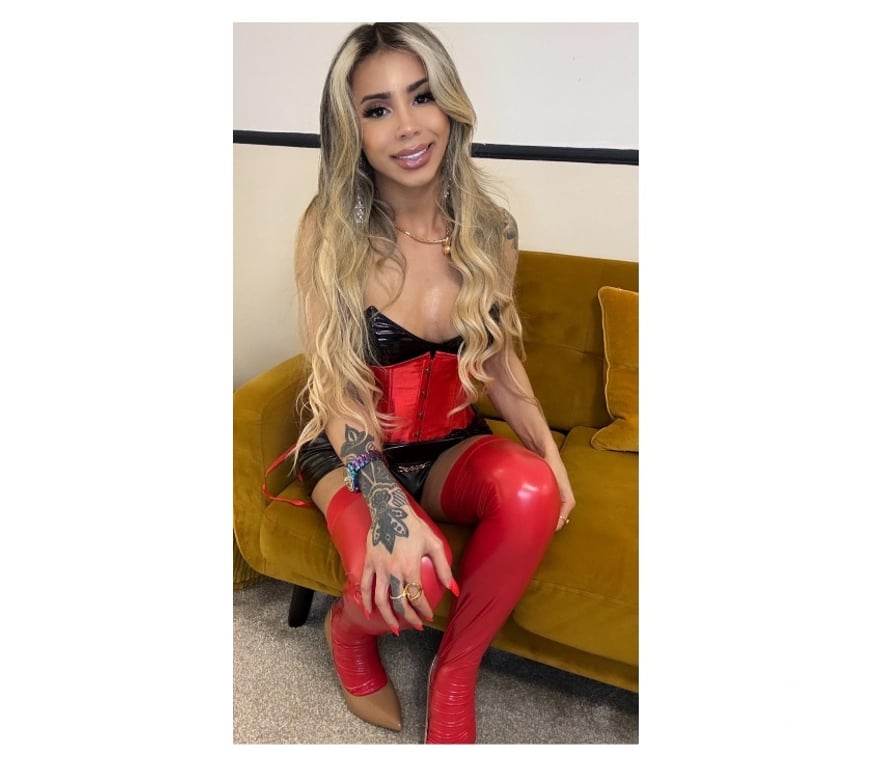 Trans Escorts West London West Kensington Station - West London - Photos for Laylinha LeBlanc sexy hot 😍🔥👹🍓😈