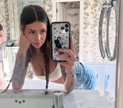  Escorts & Erotic Massage Soho Central London - Photos for The QUEEN of the PARTY ‼️❤️