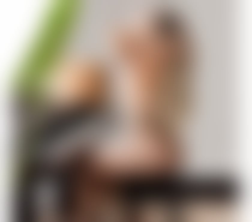 Escorts Cardiff Cardiff City Centre - Cardiff - Photos for Brazilian blonde bombshell - PARTY 🔥