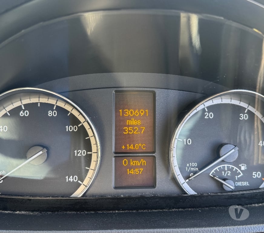 vans for sale Vale of Glamorgan - Wales Twyn-Yr-Odyn - Cardiff - Photos for Mercedes Vito 1.6Sport Automatic