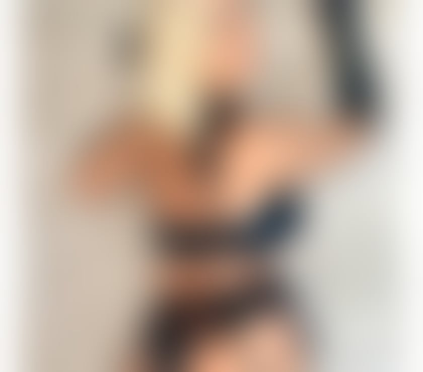 Escorts East London Havering - Photos for PARTY BLONDE MILF 40 💋