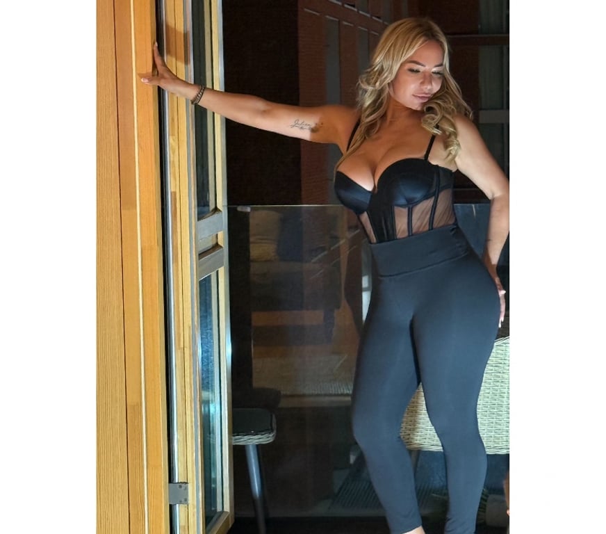 Escorts West Yorkshire Leeds - Photos for Vivian Spanish Sweetheart SWITCH HIGH CLASS 07763142300