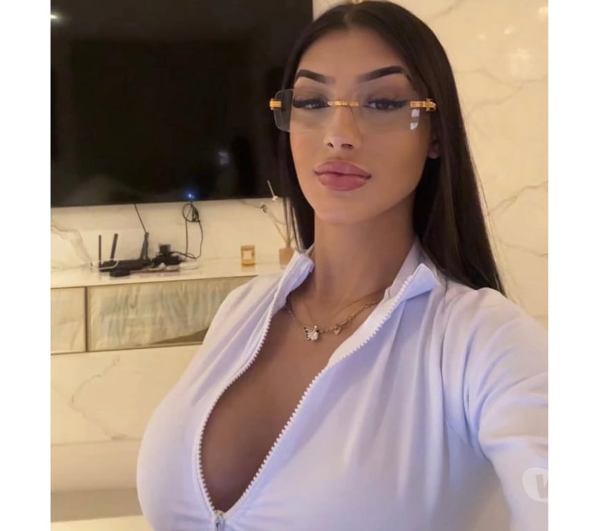 Escorts South Yorkshire Sheffield - Photos for Delicacy 🎀 and naughtiness 😈 party 👅🍭🍾