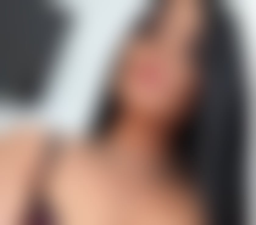 LARRA GENUINE PROFILE WHATSAPP OR FACE TIME AVAILABLE