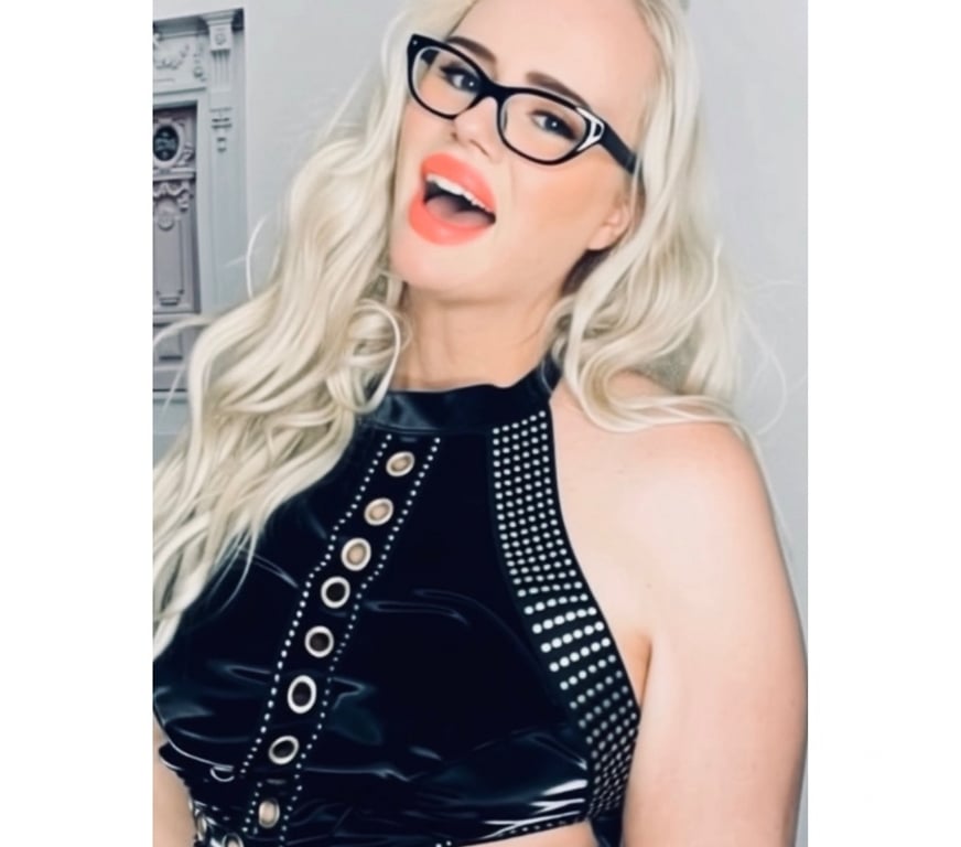 Escorts Kent Canterbury - Photos for Kent’s Ultimate Fantasy ~ Book The Best, Why ? Read my Bio