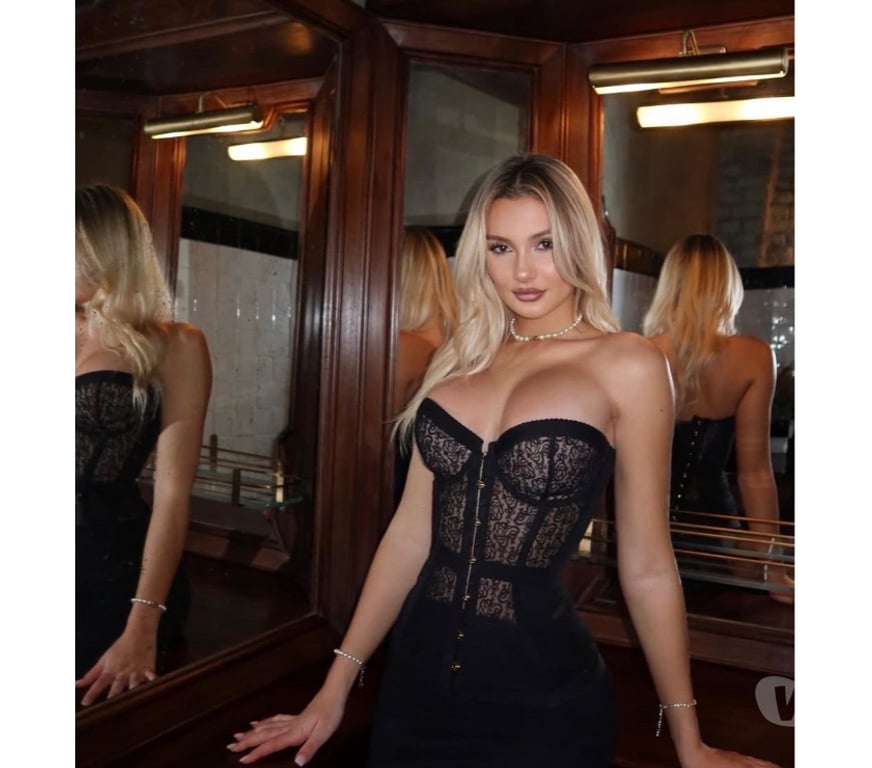 Escorts West Midlands Birmingham - Photos for MEL FIRST TIME IN THE CICADE