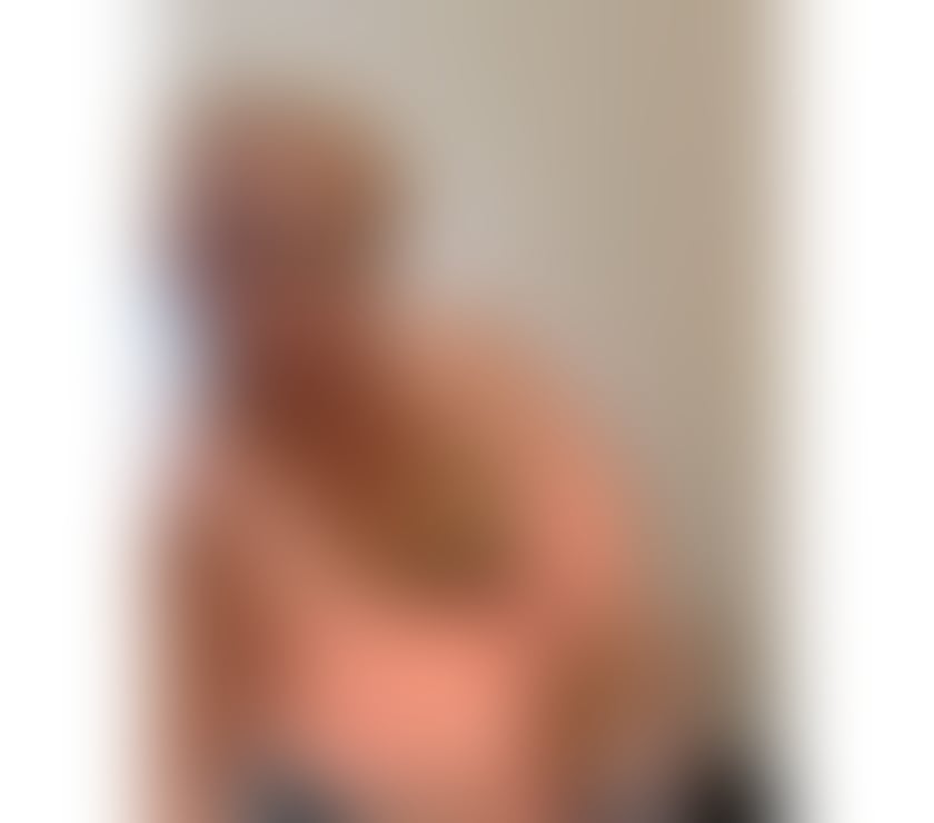 Escorts East London Goodmayes Station - East London - Photos for Amanda Horny Milf big natural boob's gfe massage