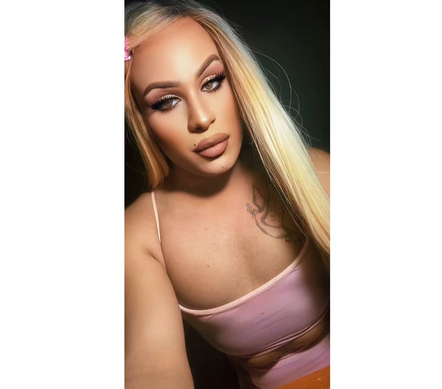 Escorts Greater Manchester Rochdale - Photos for Lora Lory TRANSGENDER best serv no rush PARTY