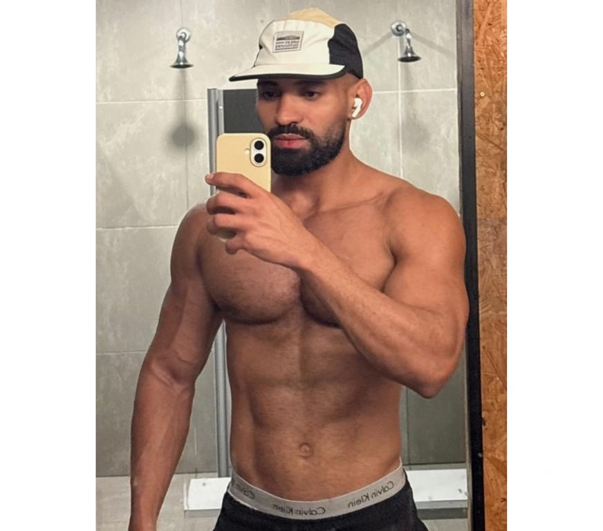  Gay massage West London Paddington - West London - Photos for Bruno — Confidence, Presence, and Distinction