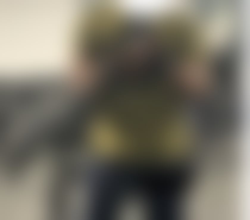 Black, Tall, Charming & here to leave an impression😘