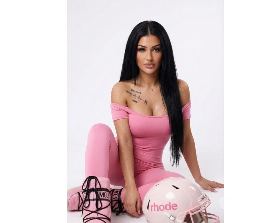 Escorts North West London Kingsbury - North West London - Photos for Patricia`- party senorita