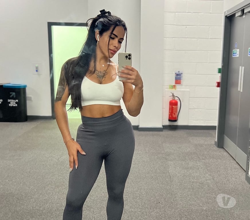 Trans Escorts West Yorkshire Leeds - Photos for Mikaela Brazilian 🇧🇷 TS💯Real