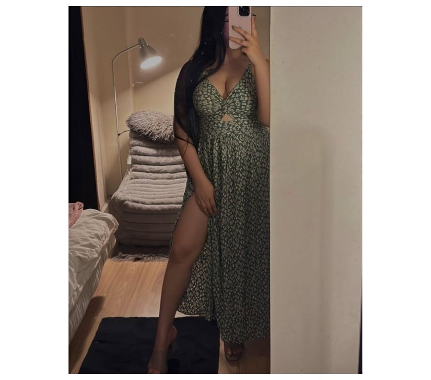 Escorts Brent North Wembley Station - Brent - Photos for Elegant and Your Naught girl here