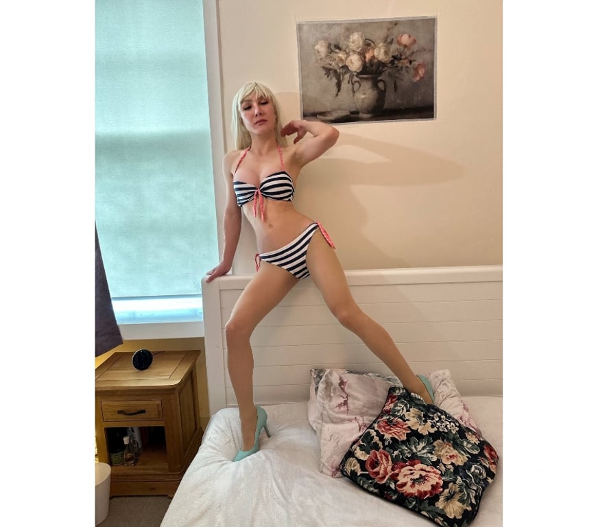 Escorts Edinburgh Edinburgh - Edinburgh - Photos for Relaxation massage & More with Trans Ts Prada in Edinburgh.