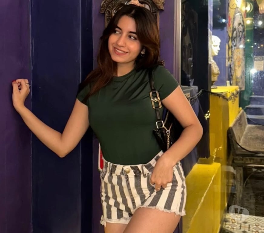 Escorts West Midlands Coventry - Photos for Gentlemen’s companion – elegant and discreet escort