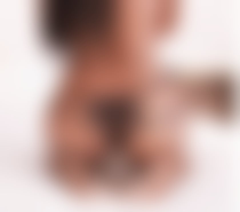 Escorts West London Hillingdon - Photos for New super busty north American Girl in heathrow.xox