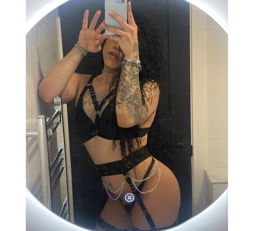 Trans Escorts East London Poplar - East London - Photos for Luma HOT Brazilian TS 🔥🇧🇷 PARTY GIRL 🎉