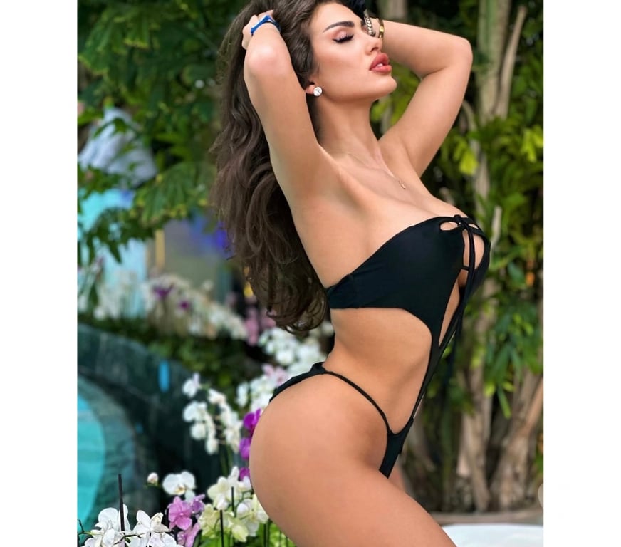 Escorts West Sussex Crawley - Photos for Party 💋 Massage & More – Outcalls Available