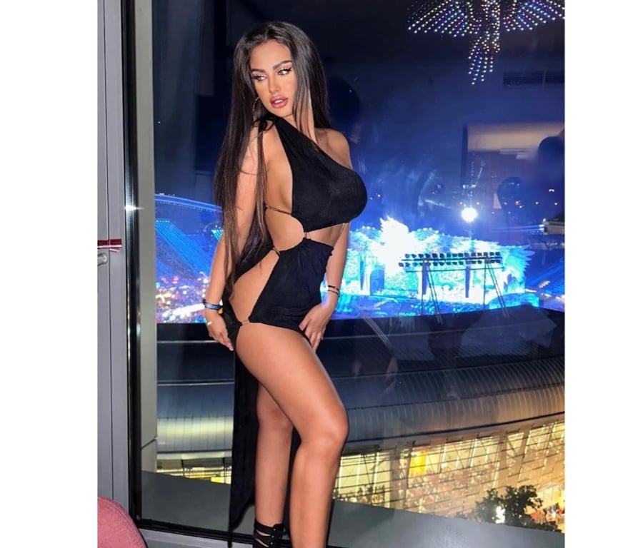 Escorts West Sussex Crawley - Photos for Party 💋 Massage & More – Outcalls Available