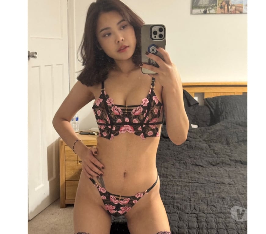 Escorts Leicestershire Leicester - Photos for Pim Sweet Thai Girl