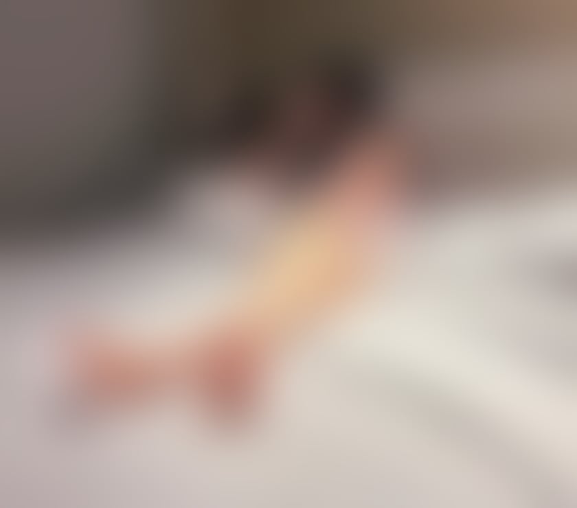 NEW GIRL AVAILABLE FOR PARTY AND IN & OUTCALL