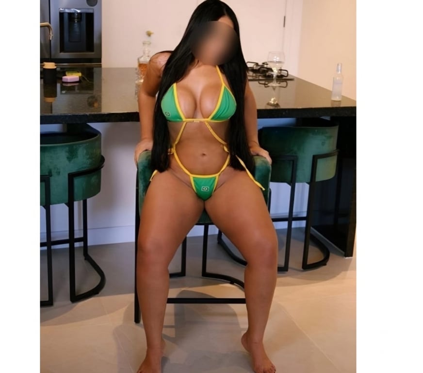 Escorts Derbyshire Derby - Photos for Big booty 🍑 in town ♥️ the best owo💦