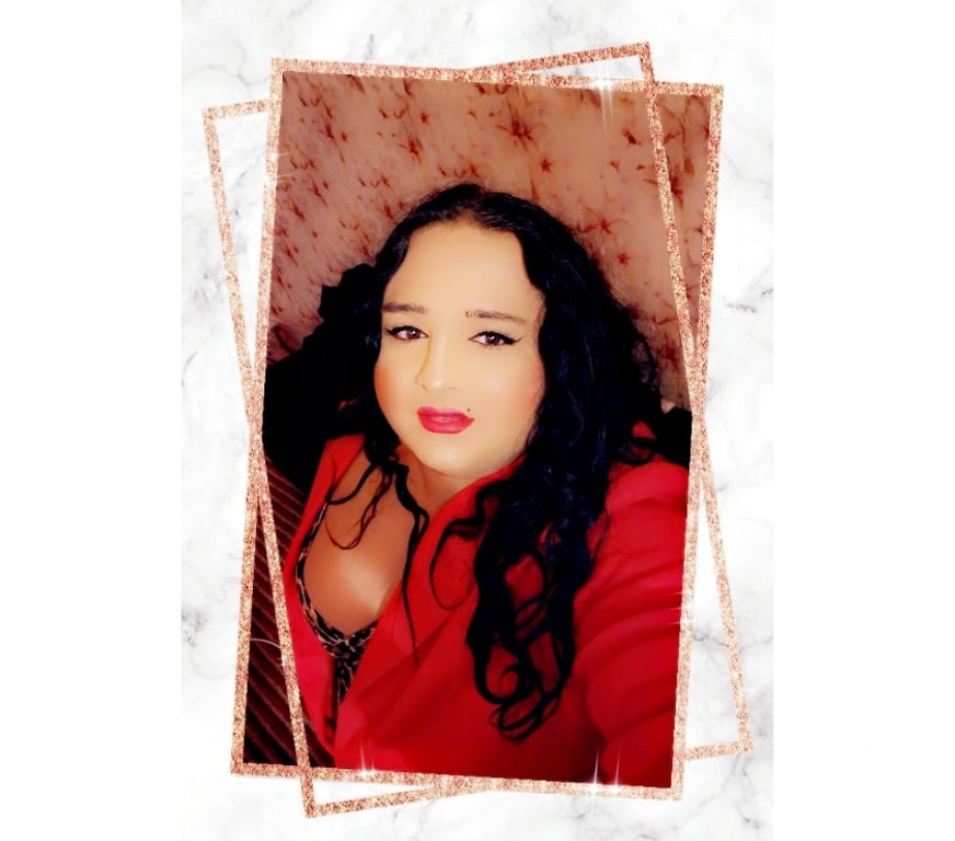 Trans Escorts West Midlands Birmingham - Photos for Roberta TS l like party 🥰🥳🥳🥳