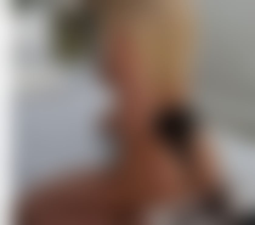 Escorts Medway City Estate Medway - Kent - Photos for Now in town party girl