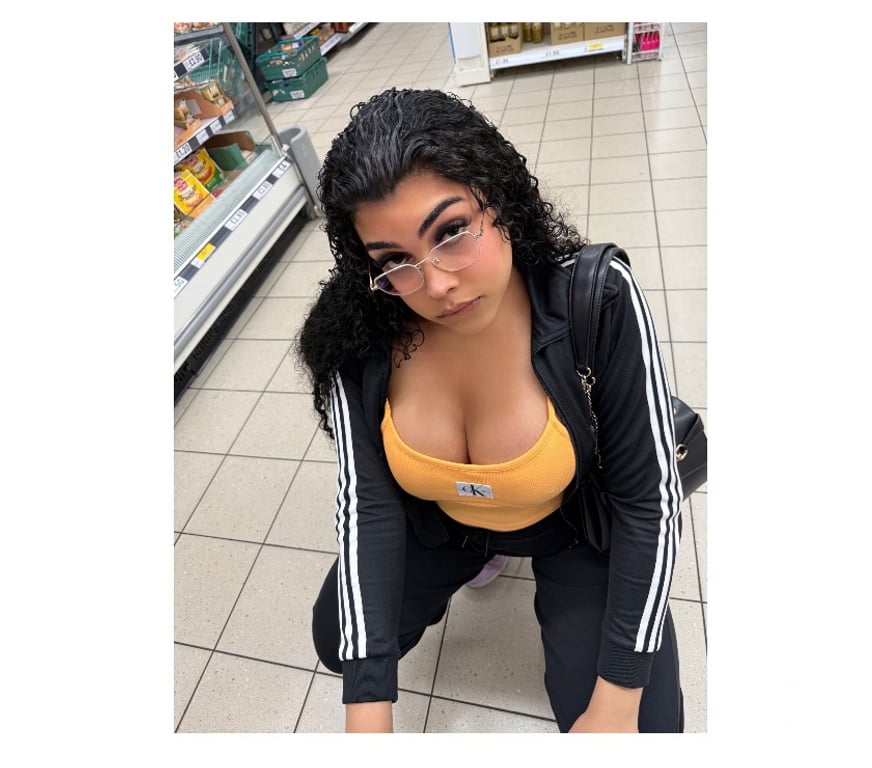 Trans Escorts North London North Finchley - North London - Photos for 🔥DOMINATRIX HOT YOUR BEST OPTION IN UK🔥+44 7440 340437