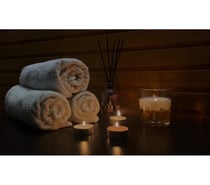 Full body relaxing deep tissue massage