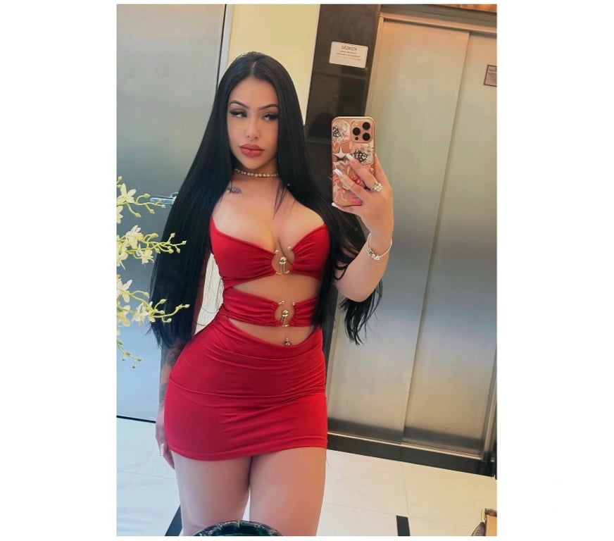 Escorts North London Ponders End - North London - Photos for MAYARA SEXY BRAZILIAN PARTY 💋