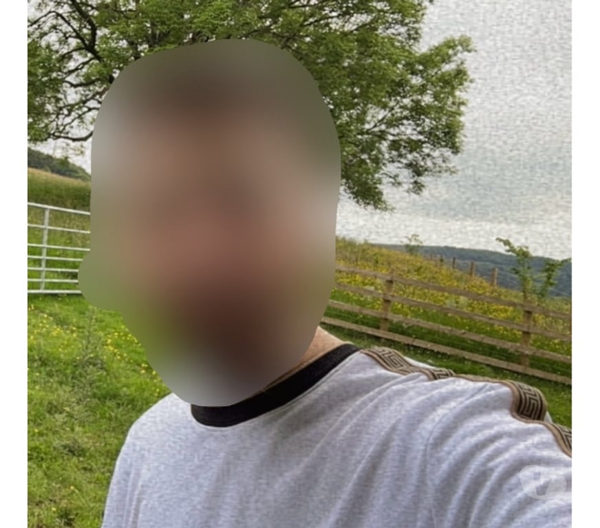 Escorts West Yorkshire Leeds - Photos for If you looking for young man😉