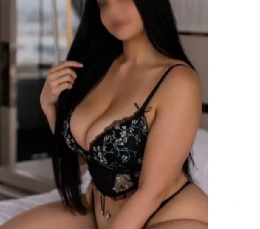 Escorts East London Hackney Central - East London - Photos for Nucolle🇧🇷 big boobs🍑