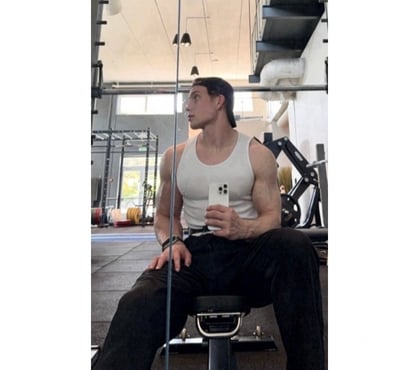 Gay Escorts Canary Wharf East London - Photos for NEW GAY GUY 💎 Versatile, Discreet & Very Open-Minded 🔥