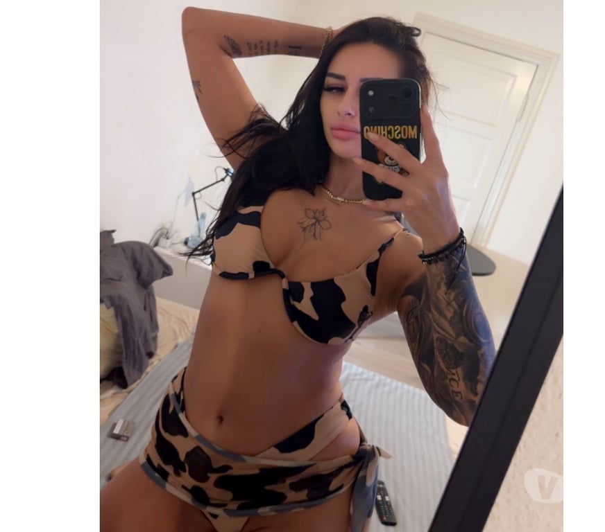 Escorts East London East Ham - East London - Photos for 🩷🩷hello guys🩷🩷