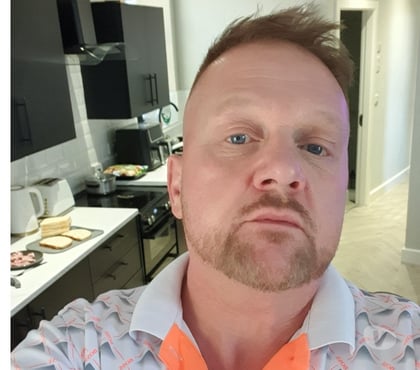  Gay massage Haslingden Rossendale - Photos for RolePlay Vers Guy