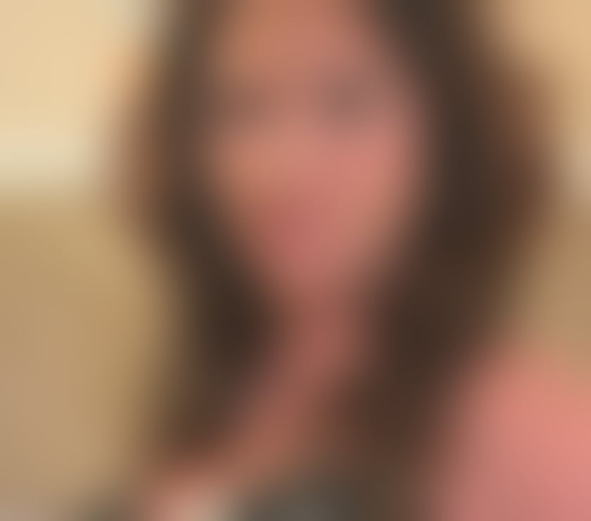 Adult-services entertainment Heidie