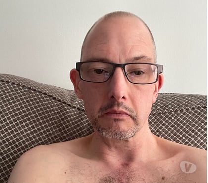 Local Swingers Cranleigh Waverley - Photos for A bi guy wants to explore