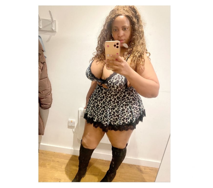 Escorts South East London Bromley - Photos for Best masseuse, African beauty, no rush